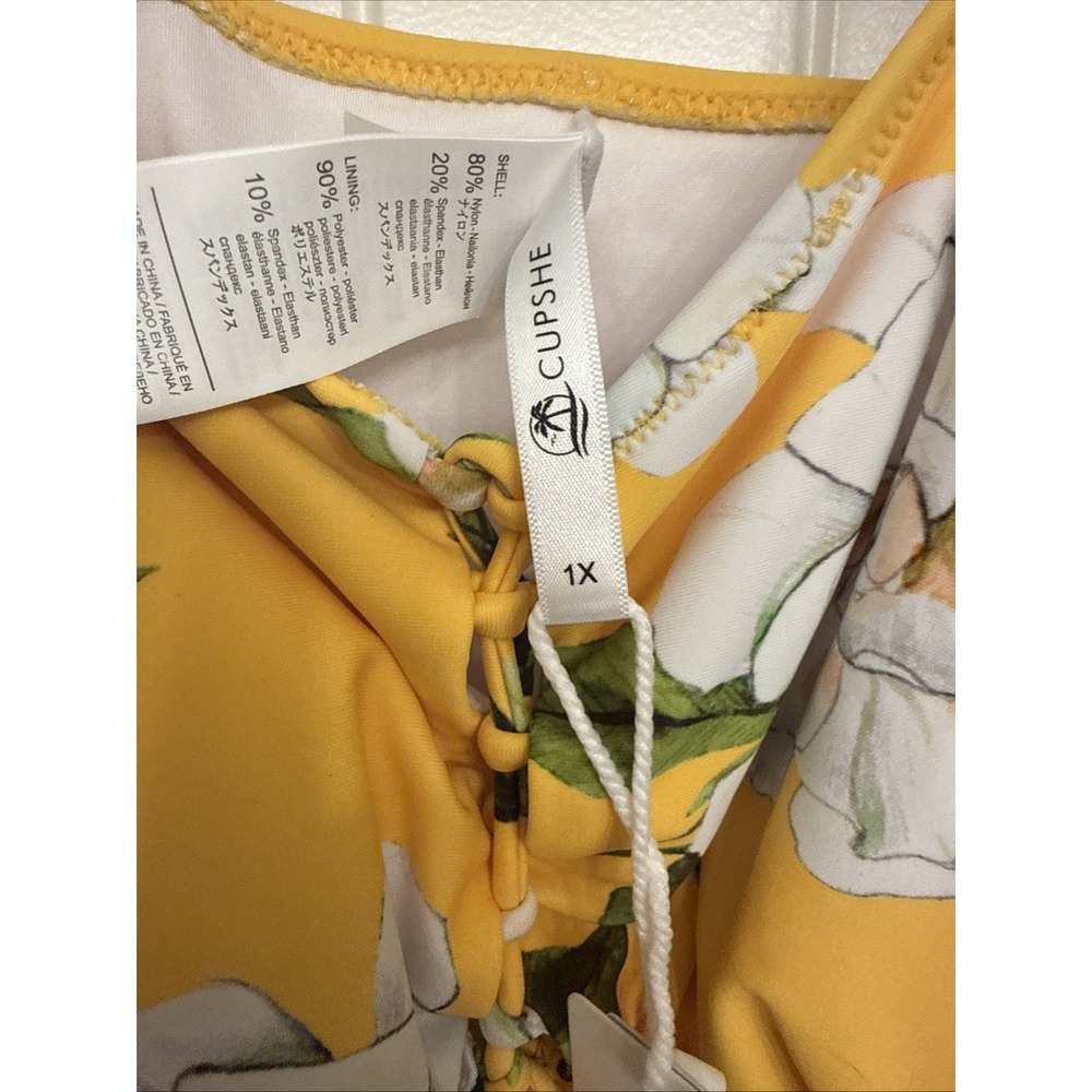 Cupshe Yellow One Piece Swimwear Bathing Suit Floral Women 1XL NWT - Picture 4 of 10